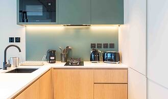 Upside Living - Mint Stay