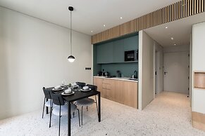 Upside Living - Mint Stay