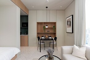Upside Living - Mint Stay