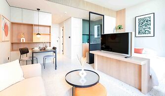 Upside Living - Mint Stay