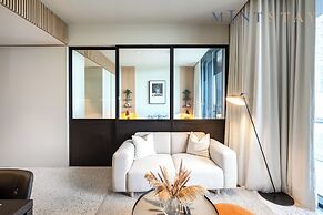 Upside Living - Mint Stay