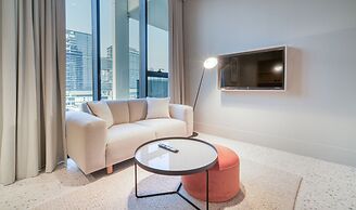 Upside Living - Mint Stay