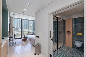 Upside Living - Mint Stay