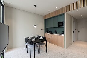 Upside Living - Mint Stay
