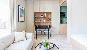 Upside Living - Mint Stay