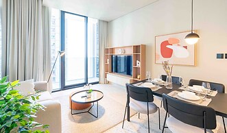 Upside Living - Mint Stay