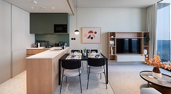 Upside Living - Mint Stay