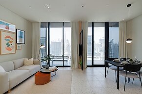 Upside Living - Mint Stay