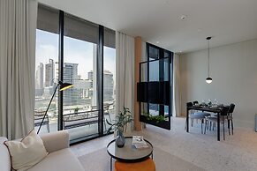 Upside Living - Mint Stay