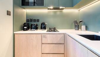 Upside Living - Mint Stay