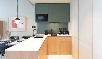 Upside Living - Mint Stay