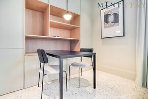 Upside Living - Mint Stay