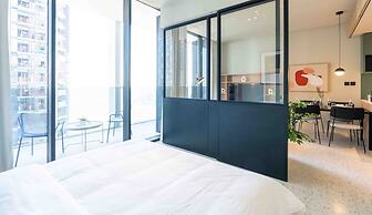 Upside Living - Mint Stay