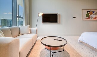 Upside Living - Mint Stay