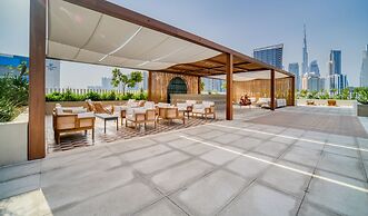 Upside Living - Mint Stay