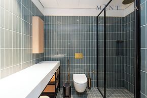 Upside Living - Mint Stay