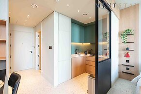 Upside Living - Mint Stay