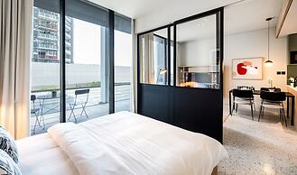 Upside Living - Mint Stay