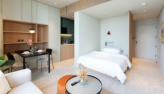 Upside Living - Mint Stay