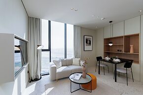 Upside Living - Mint Stay