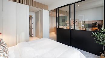 Upside Living - Mint Stay