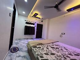 Mahadev Home Stay