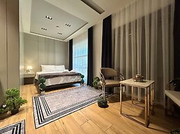 Grand Diker Port Residence