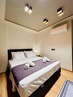 Grand Diker Port Residence