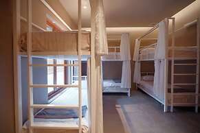 C Lanta Hostel - Adults Only