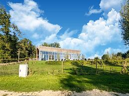 Spacious Mansion for 4 Guests