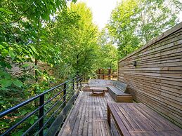 Cozy Forest Escape, Hainaut