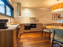 Lushwood: A Forest Retreat