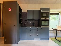 Suite in Forest Dockside Near Tournai