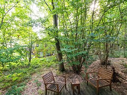 Belvilla Serene Woodland Escape