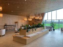 Tranquil Nature Escape for Two