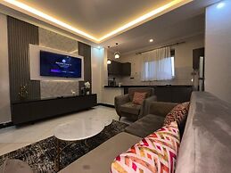 Livluxe Apartments