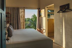 Casa Mia El Cuyo Eco Beach Boutique