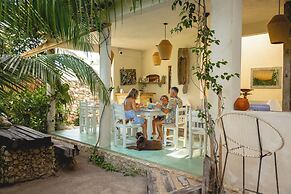Casa Mia El Cuyo Eco Beach Boutique