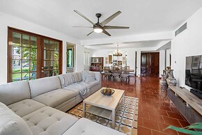 Paradise Villas & Vacations