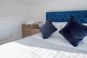 Discovery Barn Luxury 2 BD Conversion