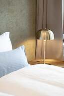 Maxim Suites by Elias Holl