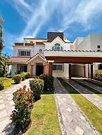 Hotel Zone Beach Villa
