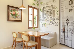 Lotus Home Corner & Rooftop