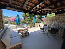 Holiday house Mia
