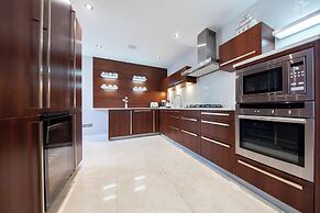Dublin Retreat Sleeps 6 With Parking