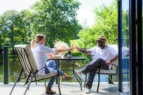 Secret Waterside Lodges in Worcestershire