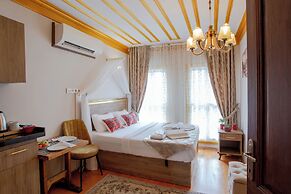 April Story Apart Hotel