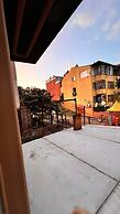 April Story Apart Hotel
