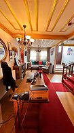 April Story Apart Hotel