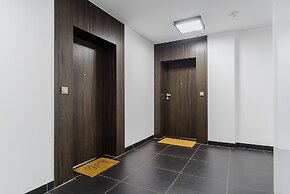 Grzybowska 85a